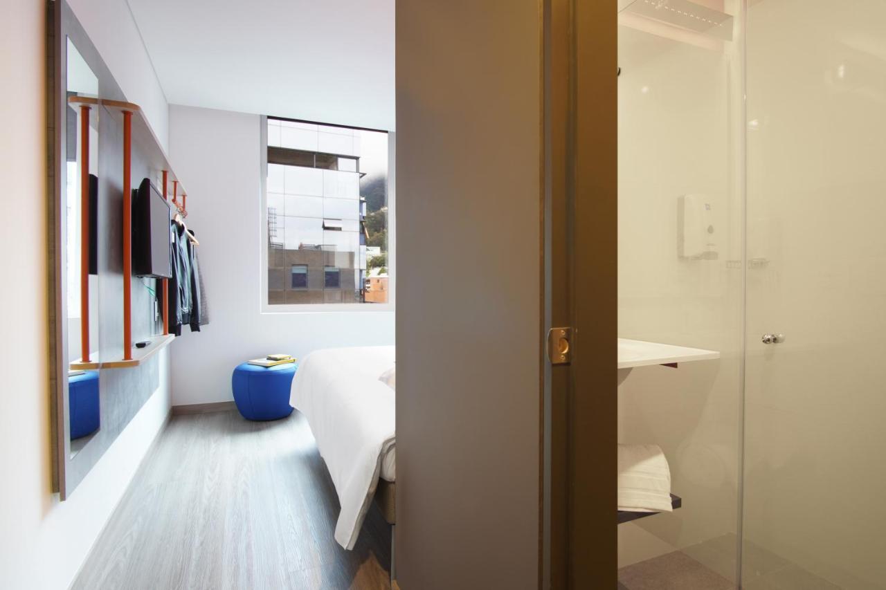 Ibis Budget Bogota Marly Exteriör bild
