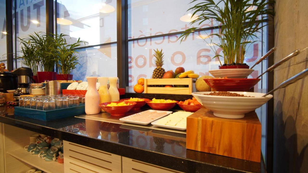Ibis Budget Bogota Marly Exteriör bild