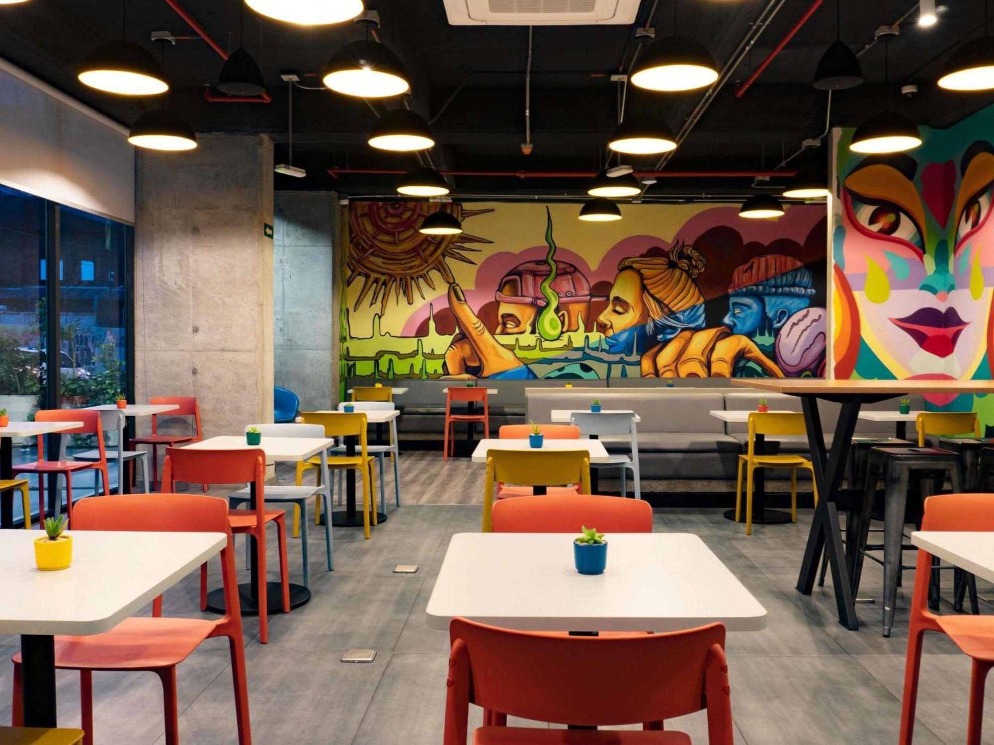 Ibis Budget Bogota Marly Exteriör bild